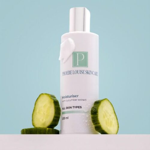 Moisturiser with cucumber extract